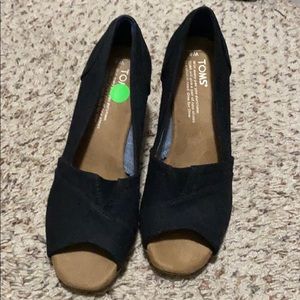 Toms peep toe wedges